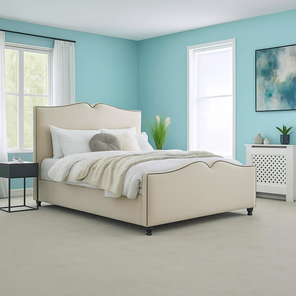 Hudson 4'6 Display Model with Storage