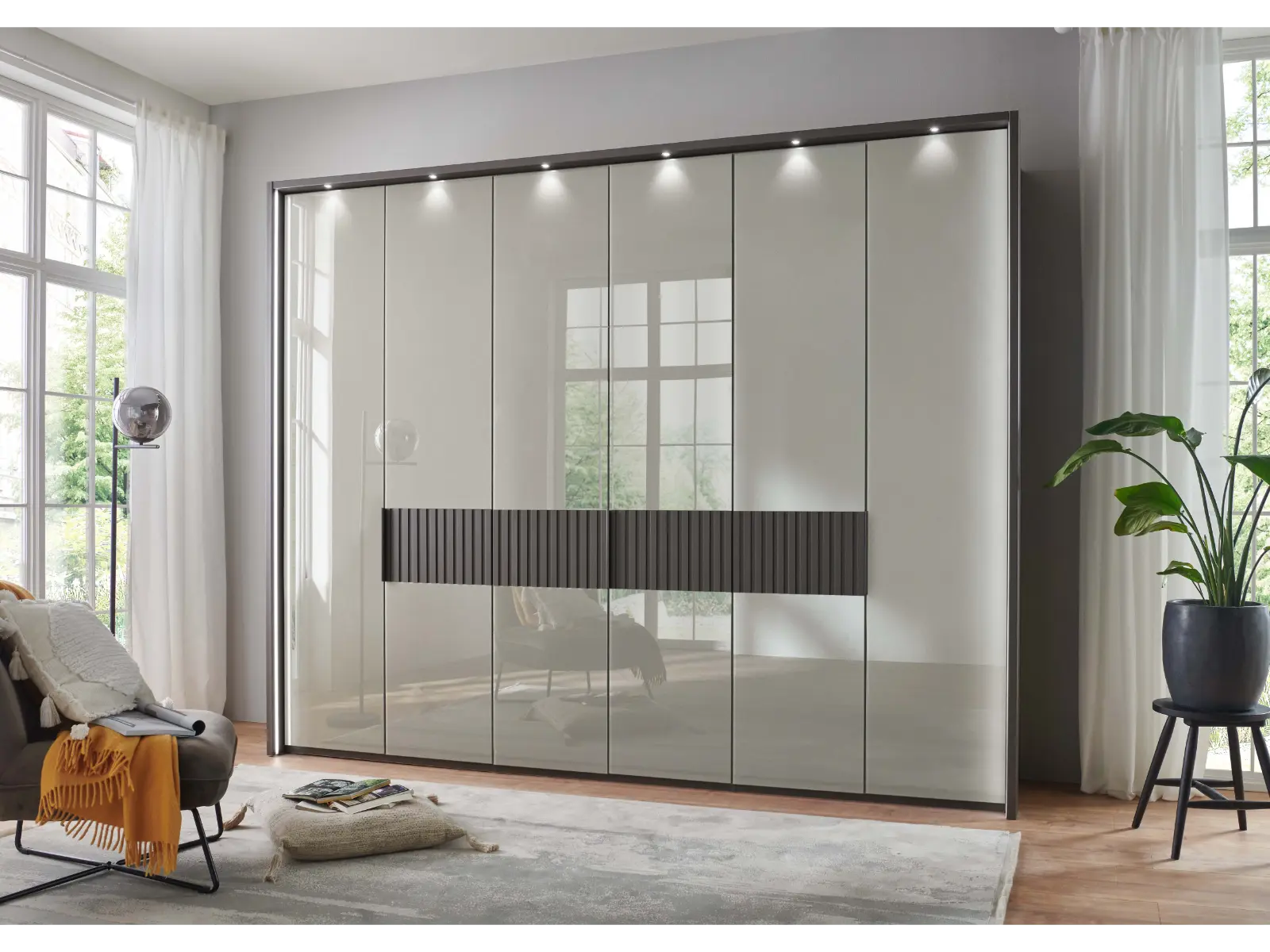 Wiemann Ventura 300cm 6 Door Wardrobe - Image 7