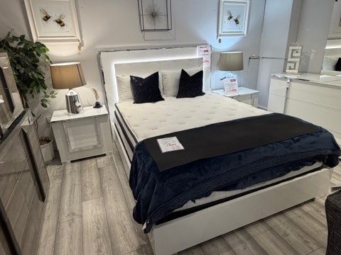 Parma 5' Bedframe (Display Model)