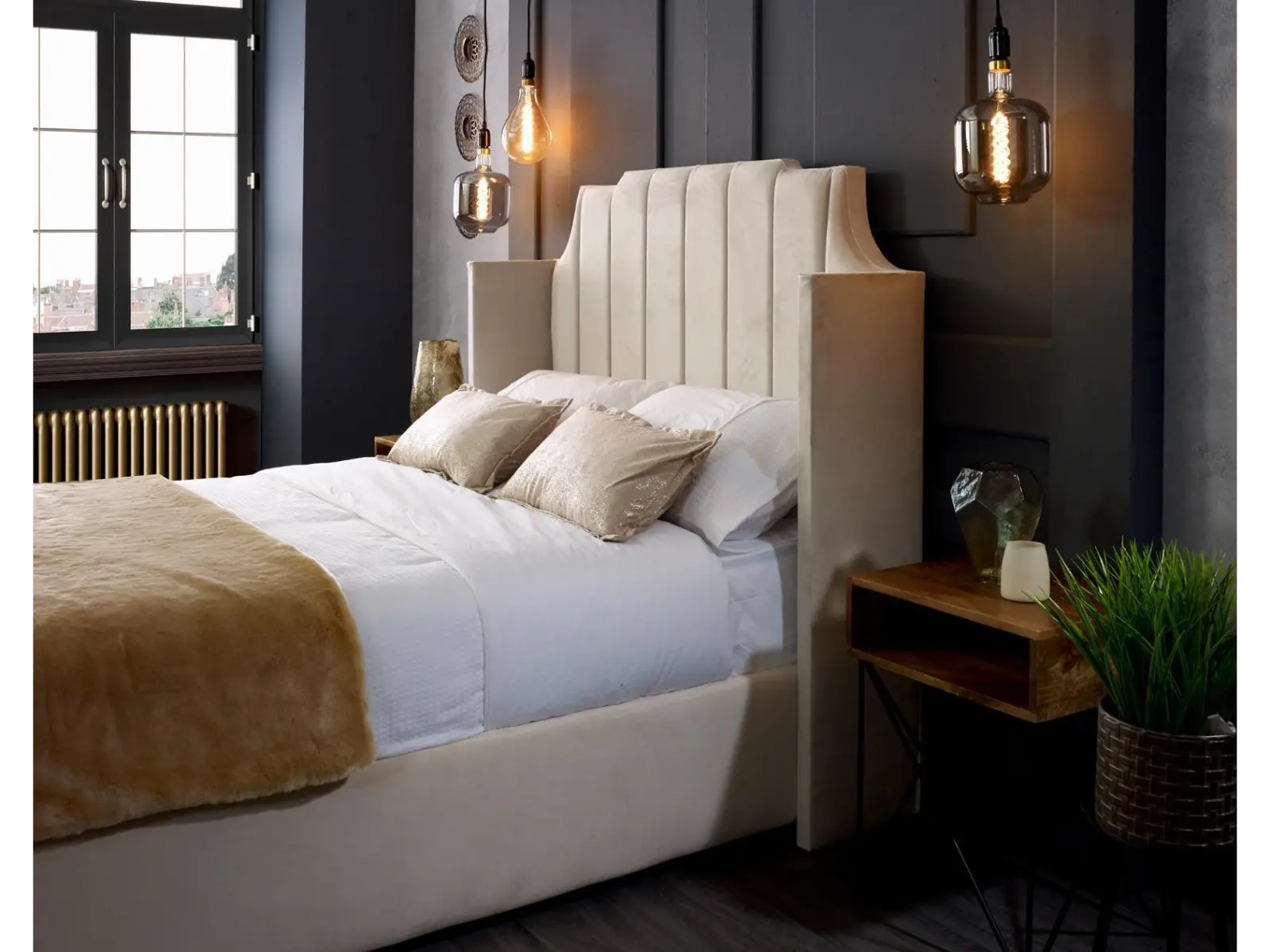 Cairngorms Bedframe - Image 4